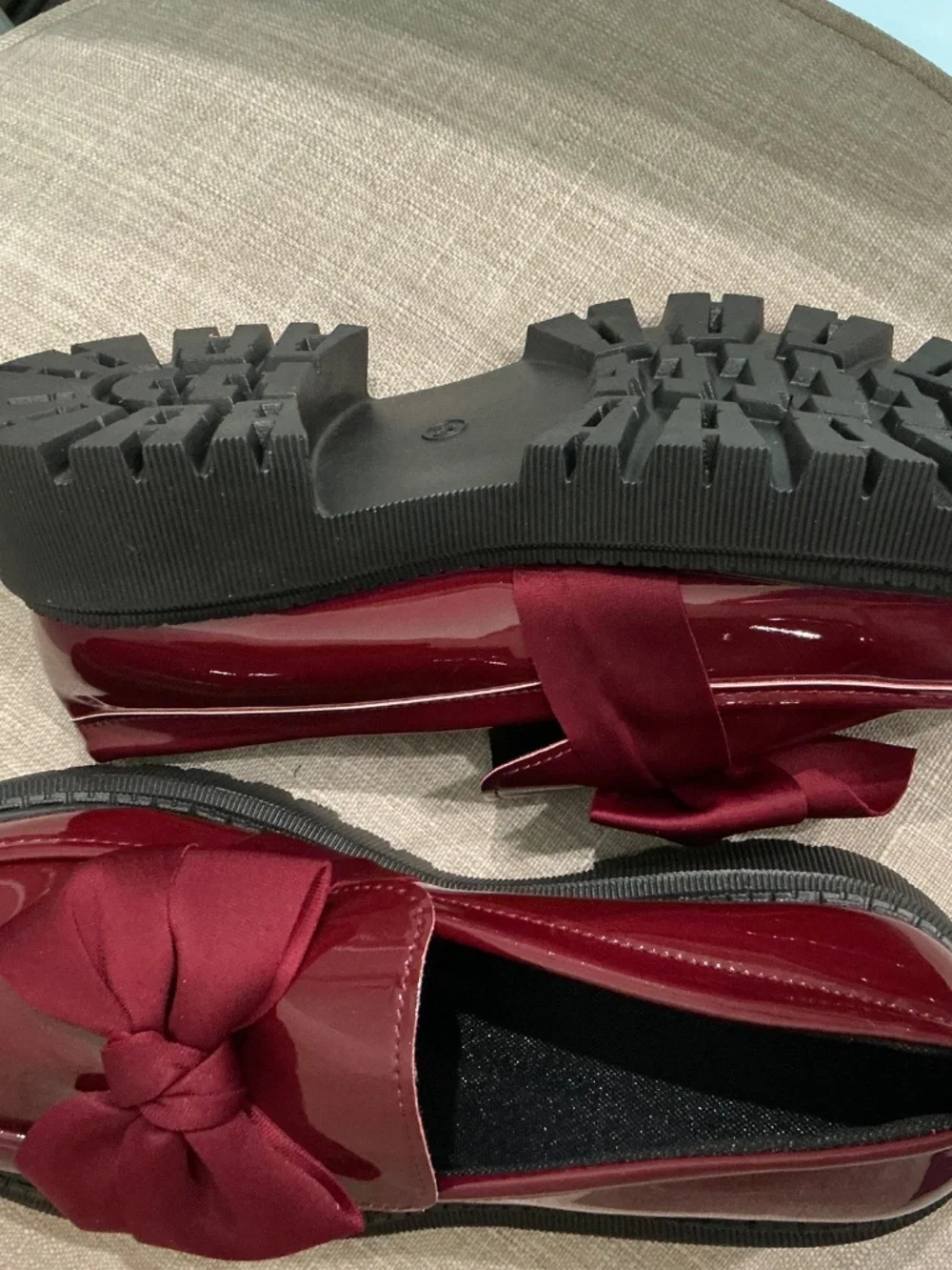 N/A stylish burgundy